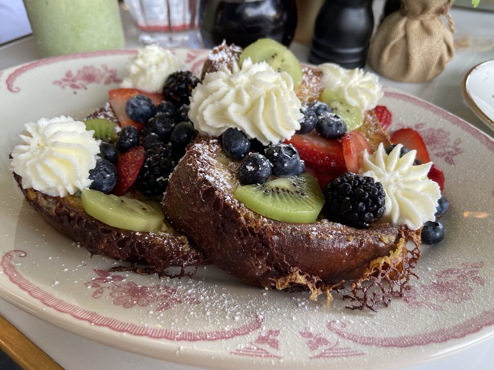 Café Bastille Weston