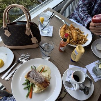 Brigantine - Seafood Near Me - Del Mar, California