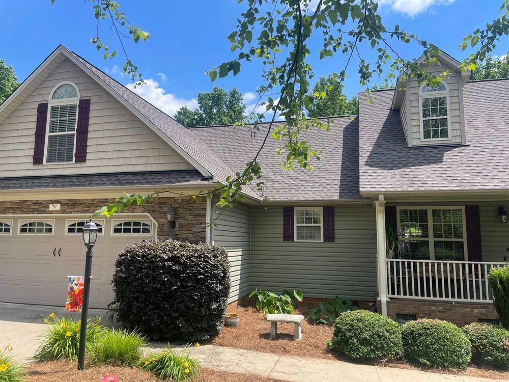 Slide of Feazel Roofing