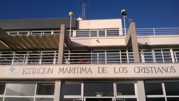 Puerto Los Cristianos by null