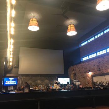 Hooligan's - Sports Bars Near Me - Barrie, Ontario