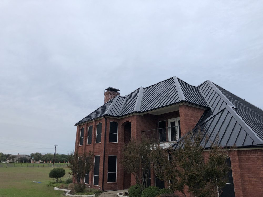 Slide of Hip & Ridge Roofing