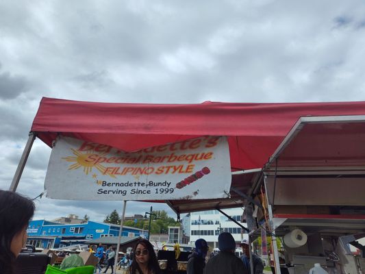 Bernadette's Fast Food by null