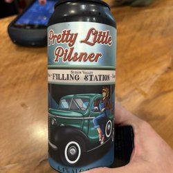 Suisun Valley Filling Station - Delicious beer in my manly hand