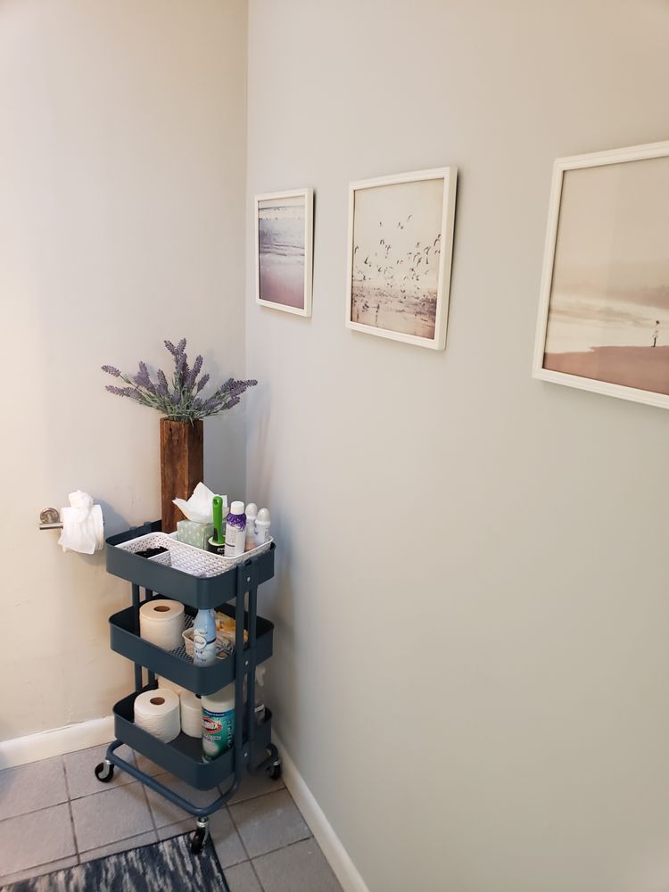 Tuck Barre & Yoga Wash West Logo