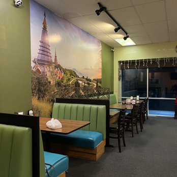 Time 4 Thai - Seating area - Thai Near Me - Dayton, Ohio Time 4 Thai - Seating area - Thai Near Me - Dayton, Ohio