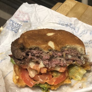 Dairy Queen Grill & Chill - Fast Food Near Me - Belleville, Kansas