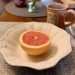 The Inn At Gothic Eves - Grapefruit