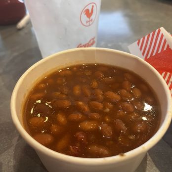Hattie B's Hot Chicken - Baked beans - Chicken Wings Near Me - Nashville, Tennessee Hattie B's Hot Chicken - Baked beans - Chicken Wings Near Me - Nashville, Tennessee