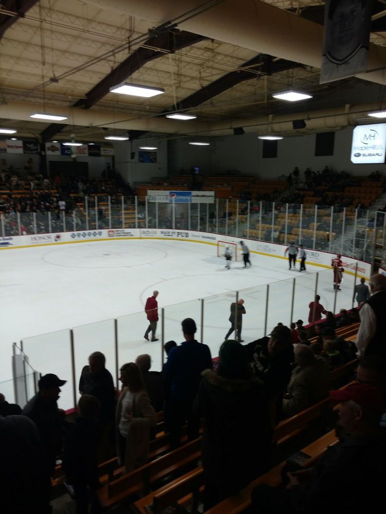 LAWSON ICE ARENA 2009 Howard St, Kalamazoo, MI Yelp