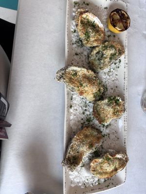 Pesca Coastal Classics and Boozy Cocktails by null