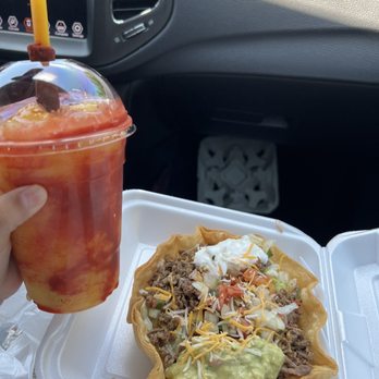 Casa Del Sol - Mangoneada and taco salad - Mexican Near Me - Clackamas, Oregon Casa Del Sol - Mangoneada and taco salad - Mexican Near Me - Clackamas, Oregon