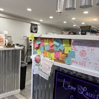 Lacey’s - Pizza Near Me - Hot Springs, South Dakota