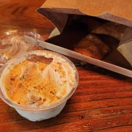 Onion dip and chips 10/10