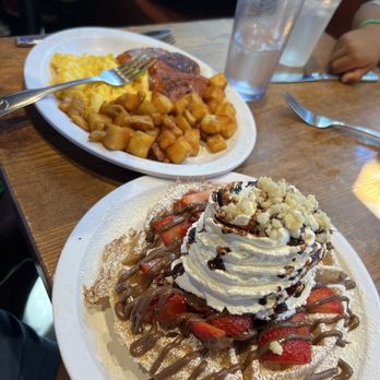 Eggs 'n Things Ko Olina - American Near Me - Kapolei, Hawaii
