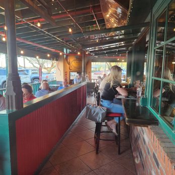Oregano's - Outside Bar - Italian Near Me - Goodyear, Arizona