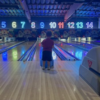 Valley View Lanes - My 3 year old grandson first time bowling....he loved it! - Karaoke Near Me - Garden Grove, California Valley View Lanes - My 3 year old grandson first time bowling....he loved it! - Karaoke Near Me - Garden Grove, California