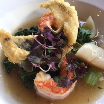 MW Restaurant - New American Near Me - Honolulu, Hawaii