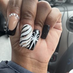 Pacific Nail Salon
