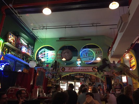 Freak Bar by null