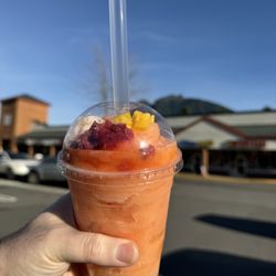 Unphogettable - Strawberry mango lychee freeze - so tasty!