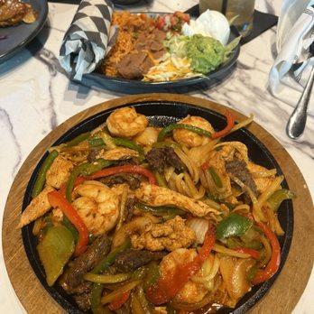 Mucho Gusto - Steak, Shrimp & Chicken Fajita! - Mexican Near Me - Gambrills, Maryland Mucho Gusto - Steak, Shrimp & Chicken Fajita! - Mexican Near Me - Gambrills, Maryland