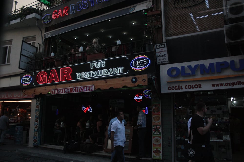 Gar Pub Restaurant