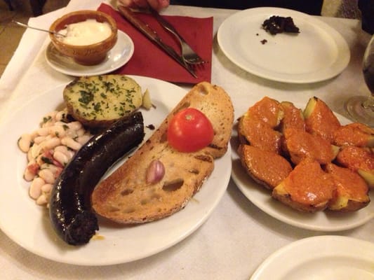 Restaurant La Llar de Foc by null