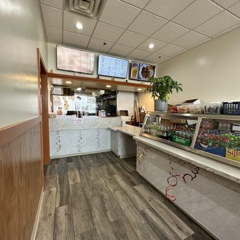 King’s Bowl - the inside of a restaurant - Bubble Tea Near Me - Delavan, Wisconsin King’s Bowl - the inside of a restaurant - Bubble Tea Near Me - Delavan, Wisconsin