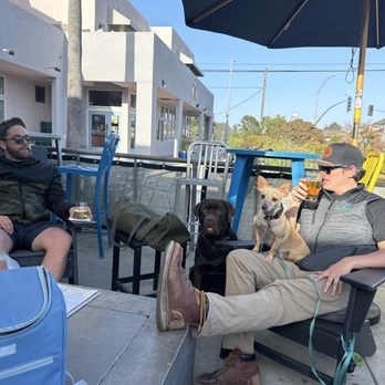 Seabright Social - Dogs, beer, Santa Cruz - Brewpubs Near Me - Santa Cruz, California Seabright Social - Dogs, beer, Santa Cruz - Brewpubs Near Me - Santa Cruz, California
