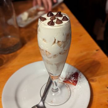 Federicos Grill - Tiramisu - Wine Bars Near Me - Fremont, California