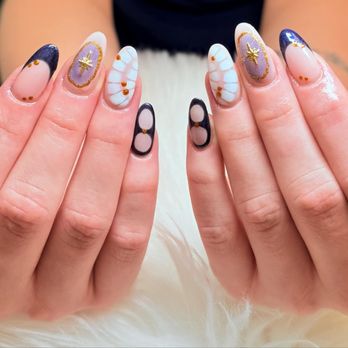 Amazing Nails - Nail Salons Near Me - San Rafael, California