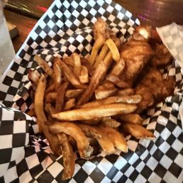 Kids eat free!