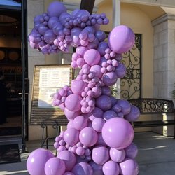 Balloon Architek - SEIU99 private event at the San Antonio Winery