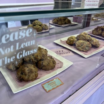 Funny Face Bakery - Cupcakes Near Me - New York, New York Funny Face Bakery - Cupcakes Near Me - New York, New York