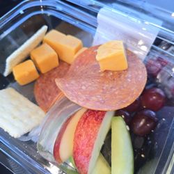 Pilot Flying J - Road snacks