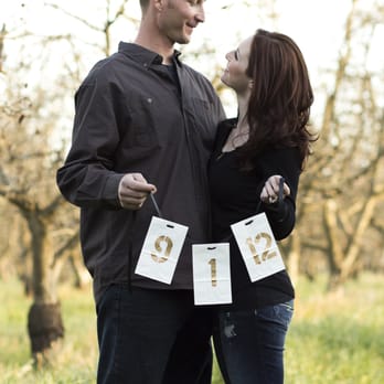 Photography By Alex - Joe and Sara Engagement Photo - Event Photography Near Me Photography By Alex - Joe and Sara Engagement Photo - Event Photography Near Me