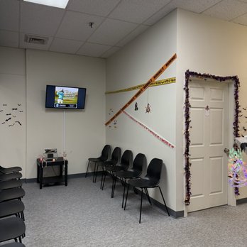 Oahu wellness Chiropractic - Clara decorated the office for Halloween! - Chiropractors Near Me - Honolulu, Hawaii