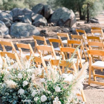 Detailed Floral Design - Floral Designers Near Me Detailed Floral Design - Floral Designers Near Me