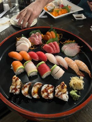 Yoshiko Ramen & Sushi by null