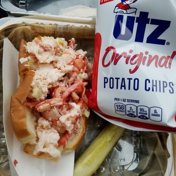 Kelly's Roast Beef - Lobster roll - Sandwiches Near Me - Revere, Massachusetts Kelly's Roast Beef - Lobster roll - Sandwiches Near Me - Revere, Massachusetts