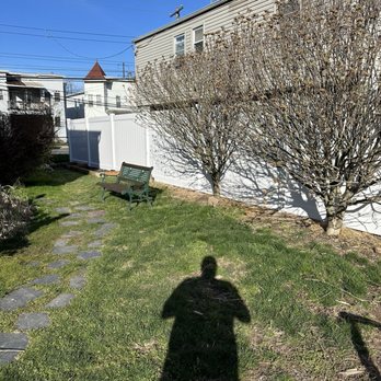 Vans Fencing LLC - Fences & Gates Near Me