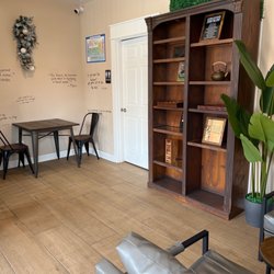 Elitea - Side room