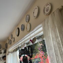 Clarinda's Tea Room - I liked the hanging teacups