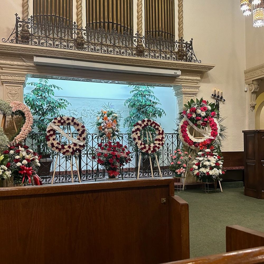 Hugo's Flower Shop - Florists Near Me - Pomona, California