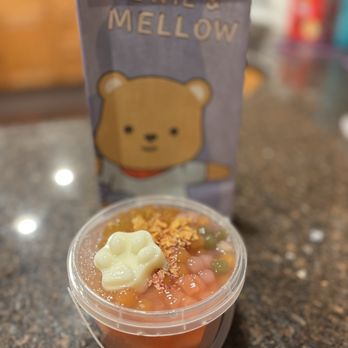 Chewie & Mellow - Peach Princess Bowl - Desserts Near Me - Irvine, California