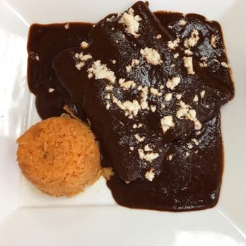 Antojitos Mexicanos Restaurant - Pure heaven. The mole chicken enchilada plate. - Mexican Near Me - Paramount, California