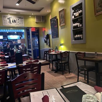 Piccante - Inside - Italian Near Me - Brooklyn, New York Piccante - Inside - Italian Near Me - Brooklyn, New York