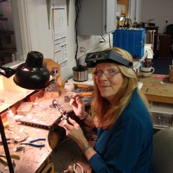 Valencia Jewelers - 32 Years Later. This is how you will see me.