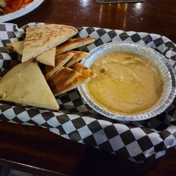 Farmstrong Brewery - Humus platter - Breweries Near Me - Mount Vernon, Washington